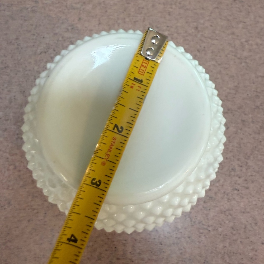 Fenton Hobnail bowl /vase white milk glass. - Picture 9 of 10